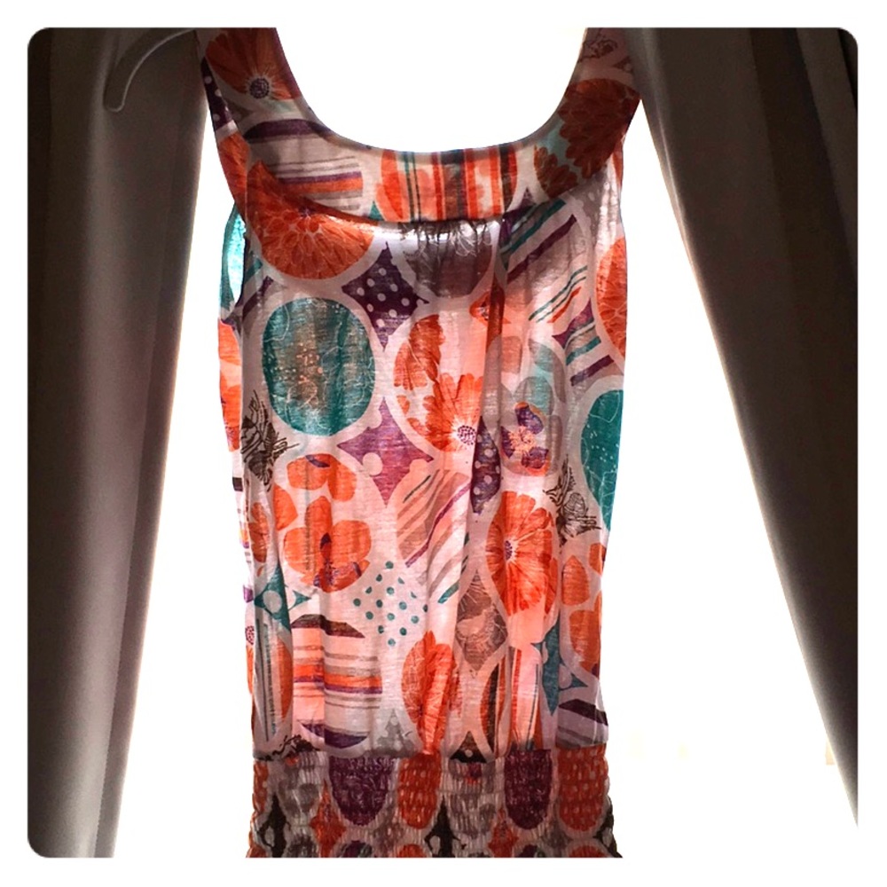 Flower pattern top